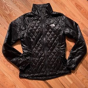 North Face lightweight jacket women’s small